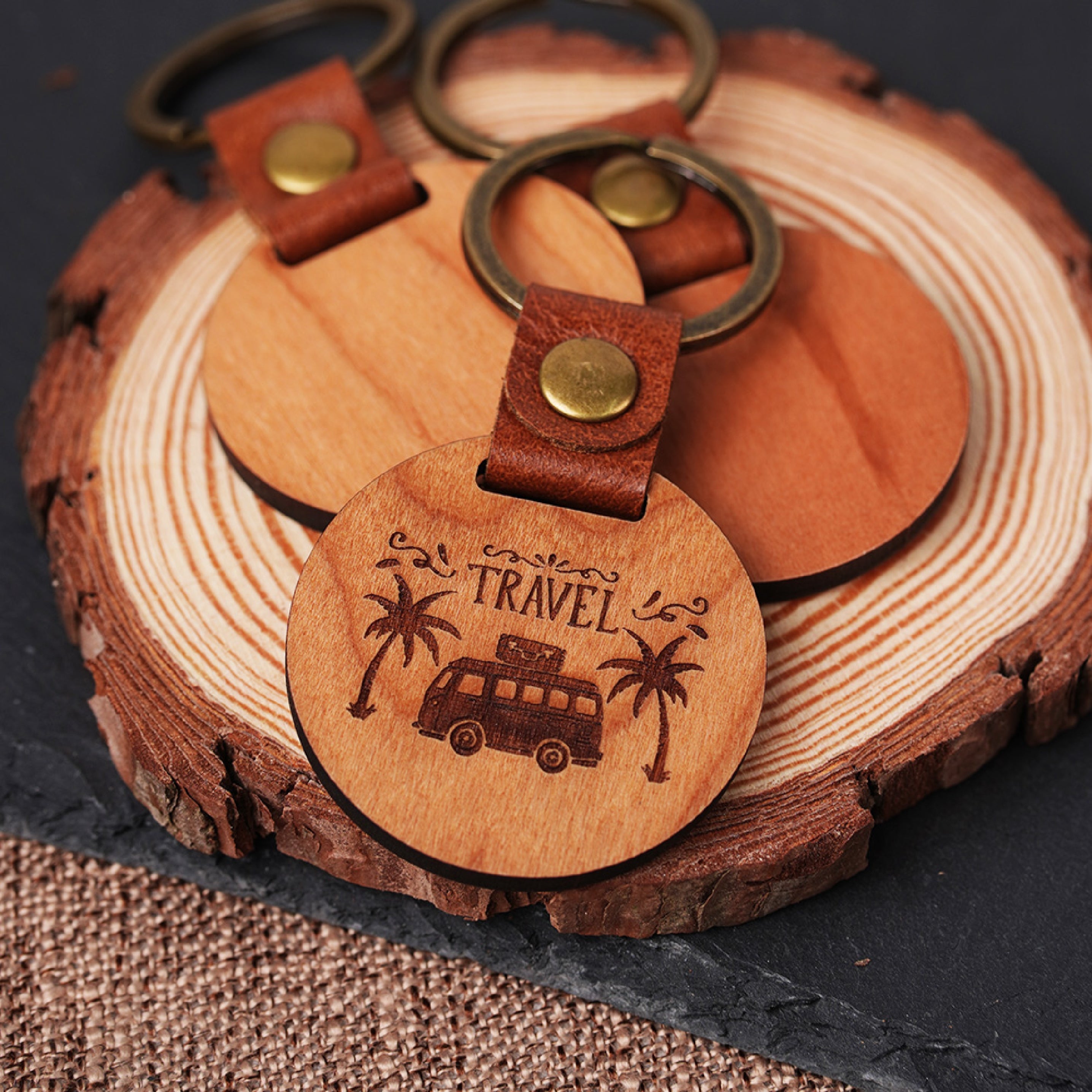 DIY Cherry Wood Circular Keychain (10pcs / 20pcs)